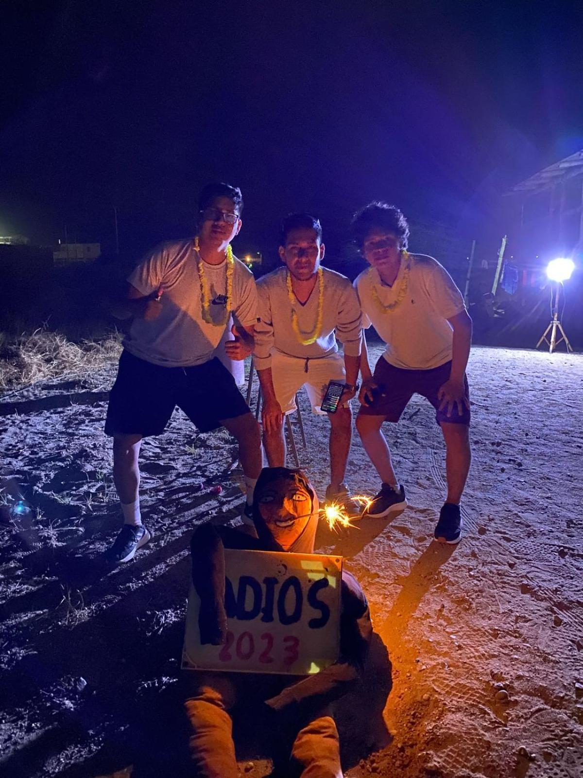 Готель Pepon Surf Camp Манкора Екстер'єр фото