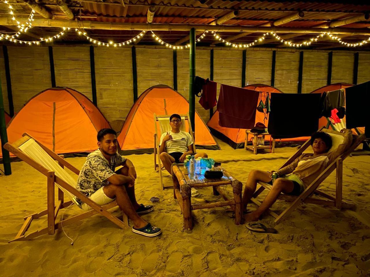 Готель Pepon Surf Camp Манкора Екстер'єр фото